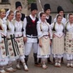 kosovska narodna nošnja 150x150 Davno zaboravljeno strndzanje