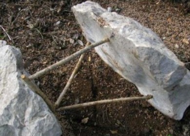 zapeta ploča (1)