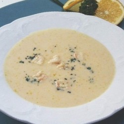 tradicionalna juha s mlijekom i cimetom