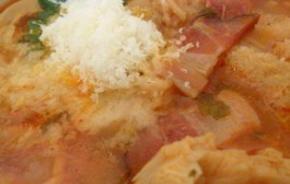 Tradicionalni fileki s suhim mesom i zapečenim kruhom