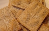 Tradicioalne bakine slastice (paprenjaci,badem štangice)