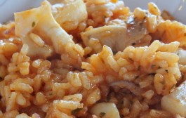 Domaći rižot od sipe
