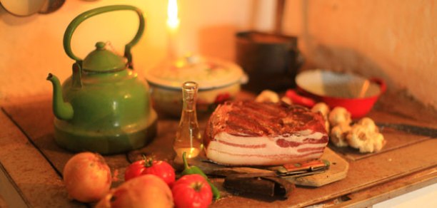 Tradicionalno suho meso, običaj od pripreme do konzumacije