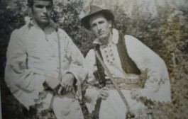 Momci i tradicionalni momački život u obitelji