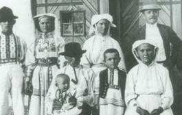 Obitelj i žustre obiteljske svađe u tradicionalnim obiteljskim kućama
