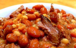 Najbolji stari recept za grah s kobasicama i ječmom